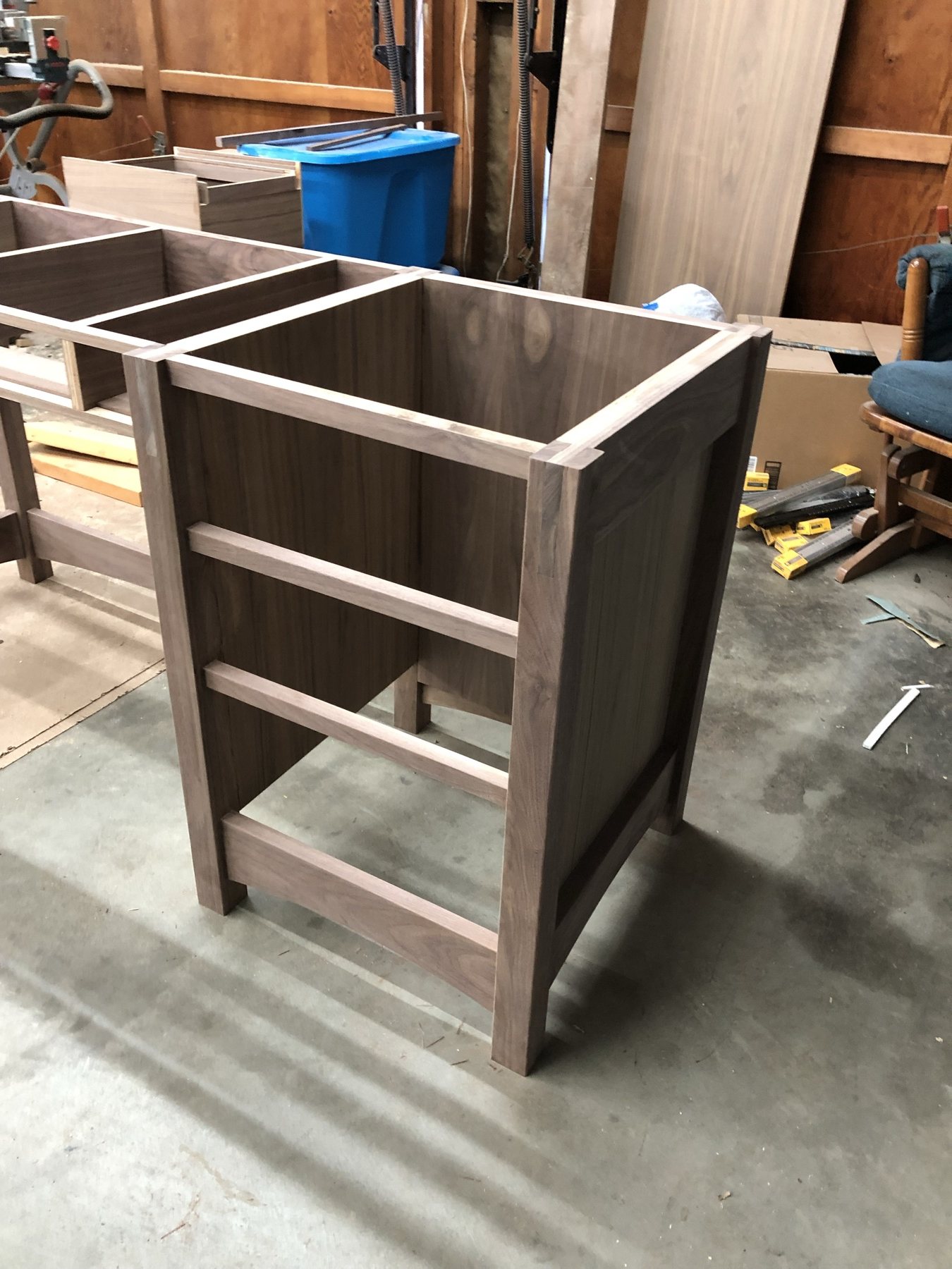 Integrated Wood Desk — photo 3 of 9